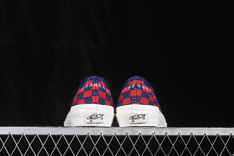 All categories Vans Vans series Vans Low Vans low-top Vans Authentic 44 Vans low-top casual skateboard shoes VN000EJCRDB